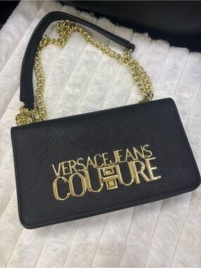 Source Unknown Black & Gold Shoulder Bag with Statement Logo